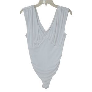 Express Body Contour Sculpt White Bodysuit V-Neck Small